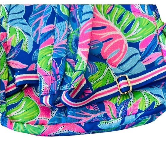 NWT Lilly Pulitzer Backpack Blue Grotto Beleaf - Picture 3 of 8